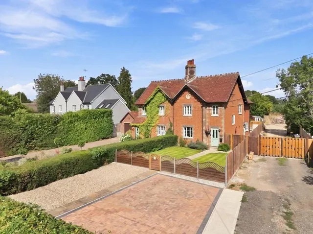 The Street, Gosfield, CO9, photo 1