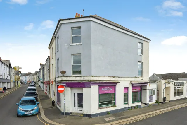 Fore Street, Torpoint, PL11, photo 1