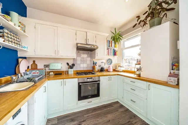 Tierney Road, SW2, photo 2