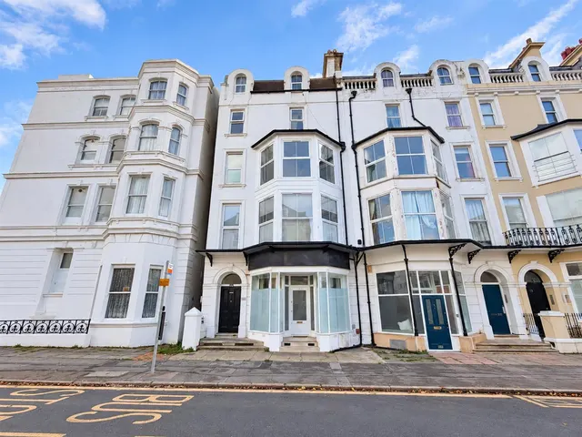 Compton Street, Eastbourne, BN21, photo 1