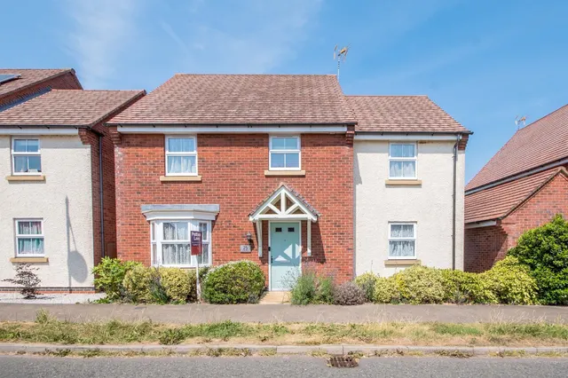 Thistle Drive, Kettering, NN14, photo 1
