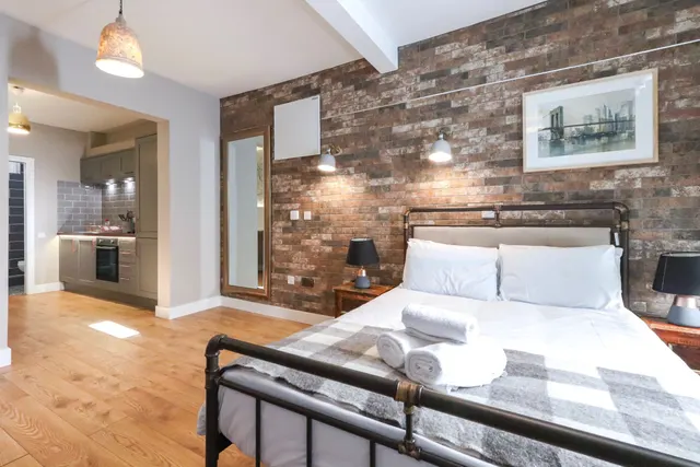 Midland Road, Bristol, BS2, photo 1