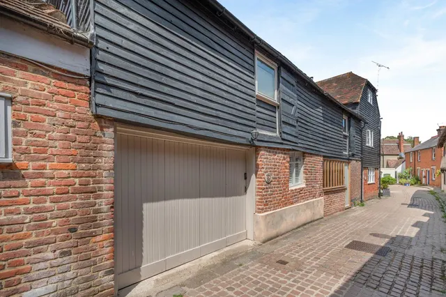 All Saints Lane, Canterbury, Kent, CT1 2AU, photo 1