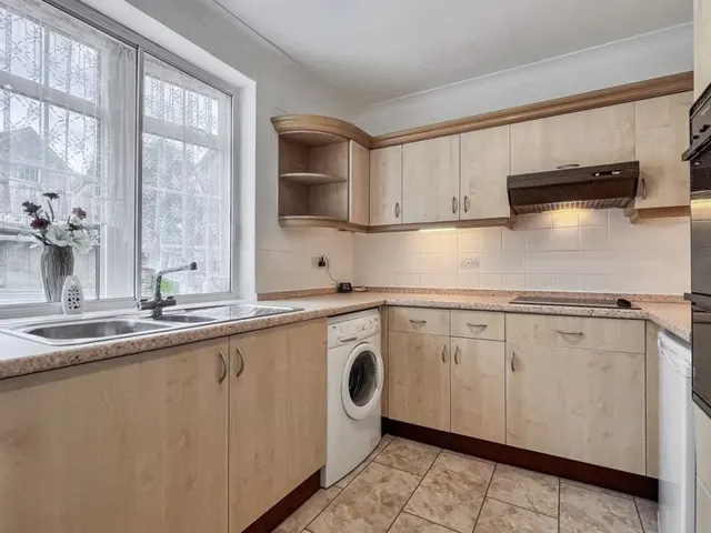 Photo 2 — Chapel Lane, High Wycombe HP12 4BS