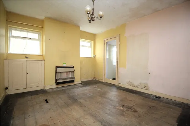 Ackender Road, Alton, GU34, photo 3