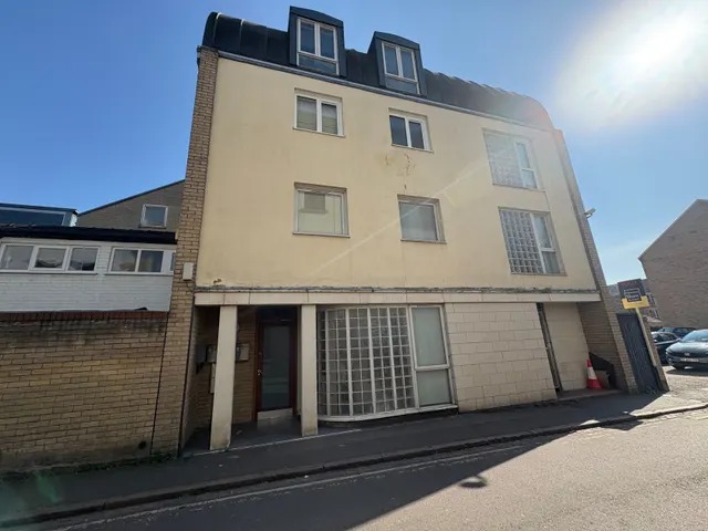 Coronation Street, Cambridge, CB2, photo 1