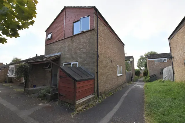 Buckingham Gate, Eaglestone, MK6, photo 1