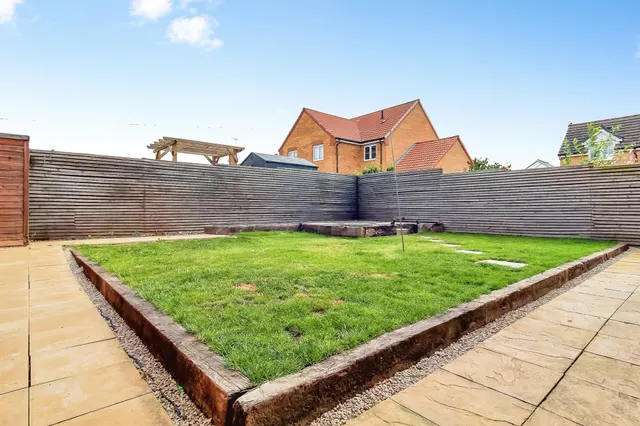 Woburn Drive, Thorney, PE6, photo 3