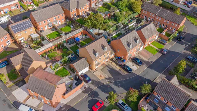 Cowdrey Close, Amblecote, DY8, photo 1