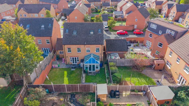 Cowdrey Close, Amblecote, DY8, photo 3