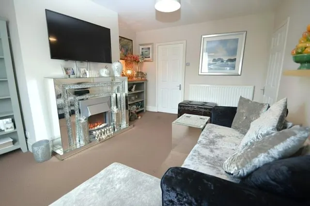 Brunswick Place, Dawlish, EX7, photo 2