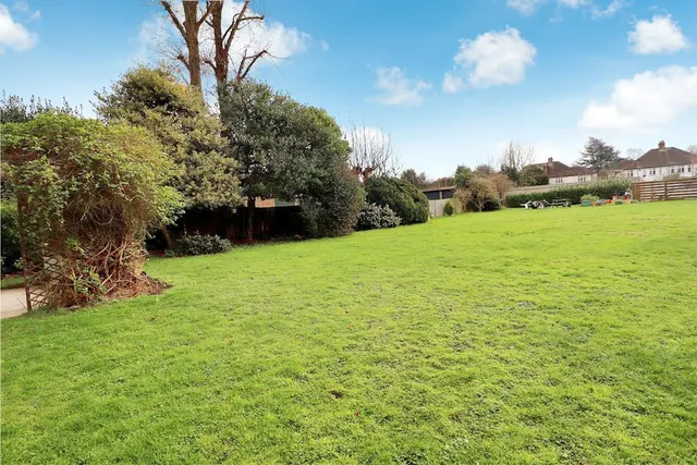 Photo 2 — Albemarle Road, Beckenham, BR3