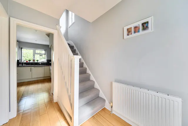 Photo 2 — Woodville Gardens, Ruislip, HA4
