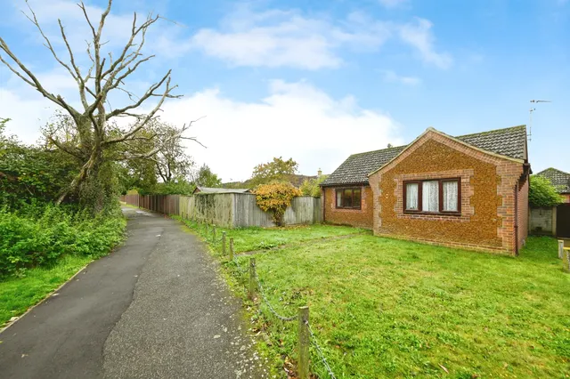 Finsbury Close, Downham Market, Norfolk, PE38, photo 1