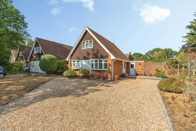 Whitewater Rise, Dibden Purlieu, SO45, photo 2