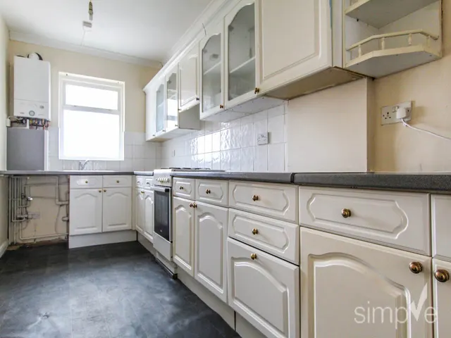 Derley Road, Southall, UB2, photo 1