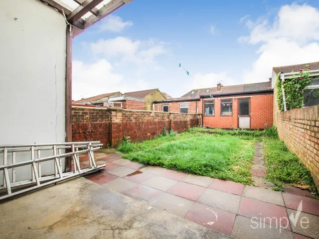 Derley Road, Southall, UB2, photo 3