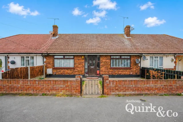 Little Gypps Road, Canvey Island, SS8, photo 1