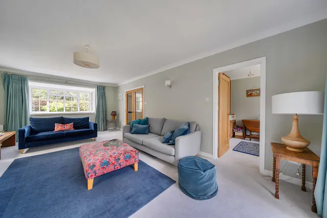 Hill Gardens, Streatley, RG8, photo 3