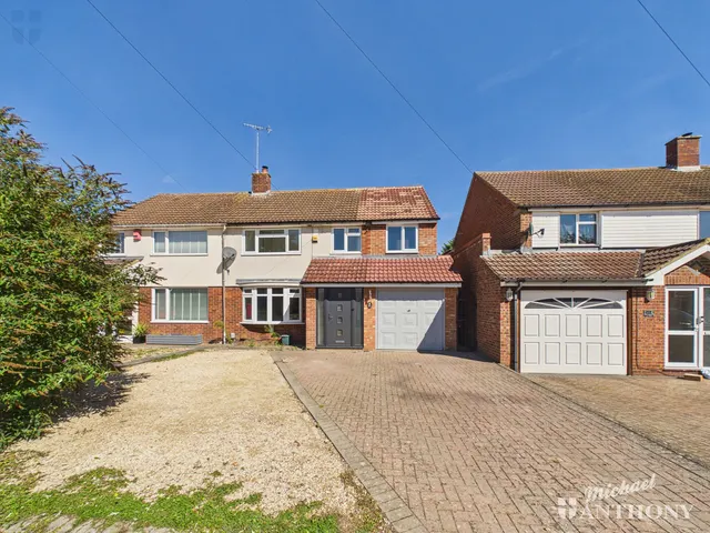 Queens Mead, Aylesbury, HP21 7AP, photo 1