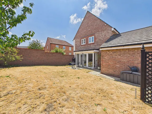 Harvest Drive, Cotgrave, NG12, photo 2