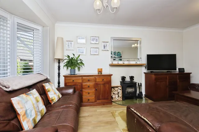 The Acorns, Hailsham, BN27, photo 2