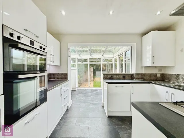 Oakfield Street, Altrincham, WA15, photo 3