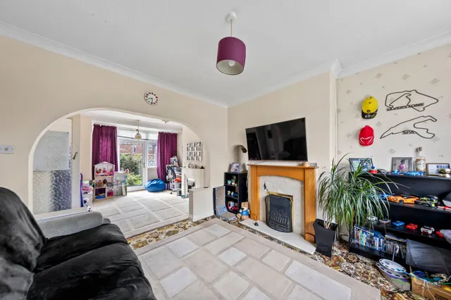 Photo 2 — Hallows Avenue, Warrington, Warrington, WA2 8EJ