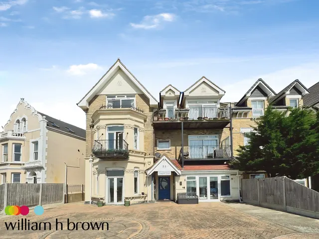 Marine Parade East, Clacton-On-Sea, CO15, photo 1