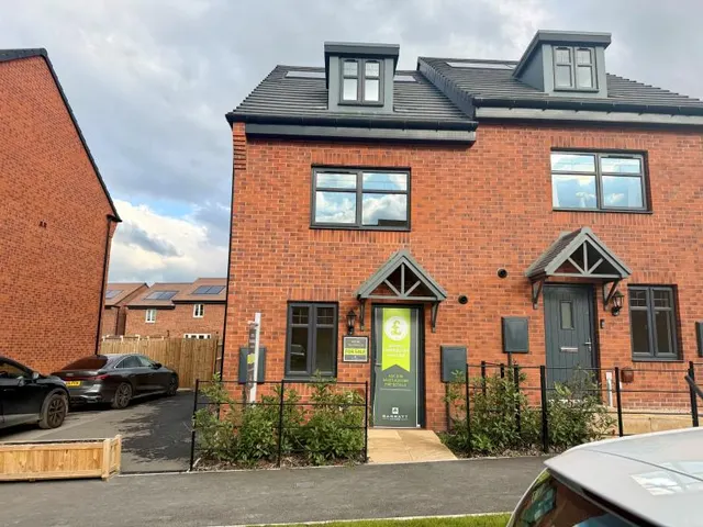 Property, photo 1