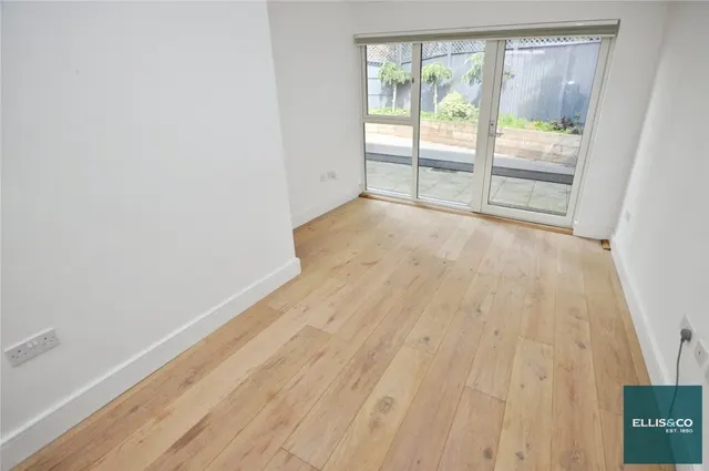 Edgewood Mews, Finchley, N3, photo 3