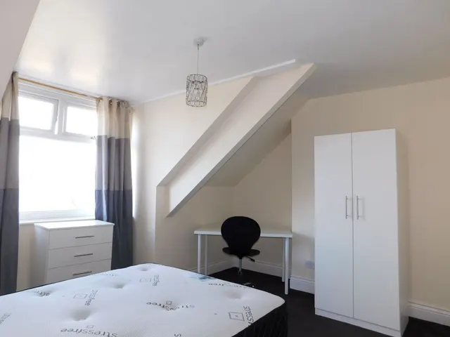 Prince Consort Road, Gateshead, NE8, photo 1
