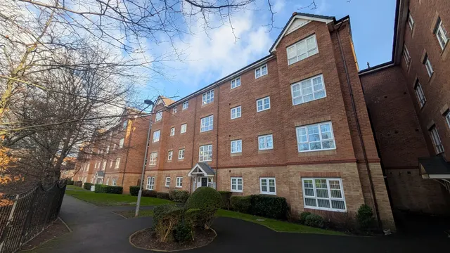 Merlin Road, Birkenhead, photo 1