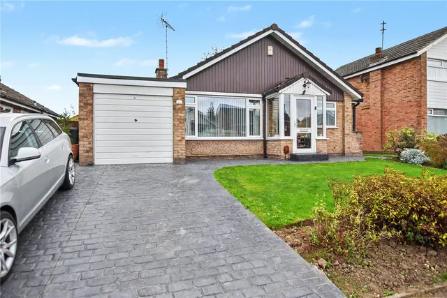 Arthursdale Grange, Scholes, LS15, photo 1