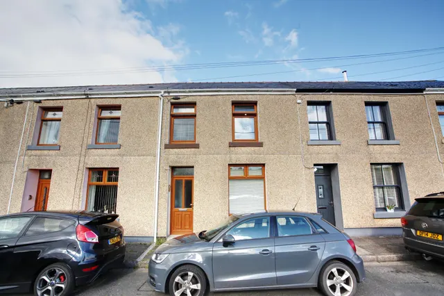 Bedlinog Terrace, Treharris, CF46, photo 1