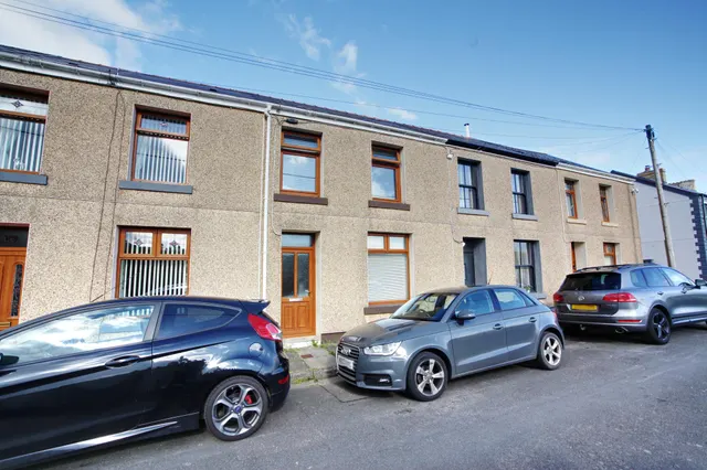 Bedlinog Terrace, Treharris, CF46, photo 2