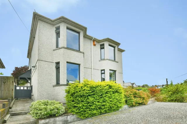 New Road, Saltash, photo 1