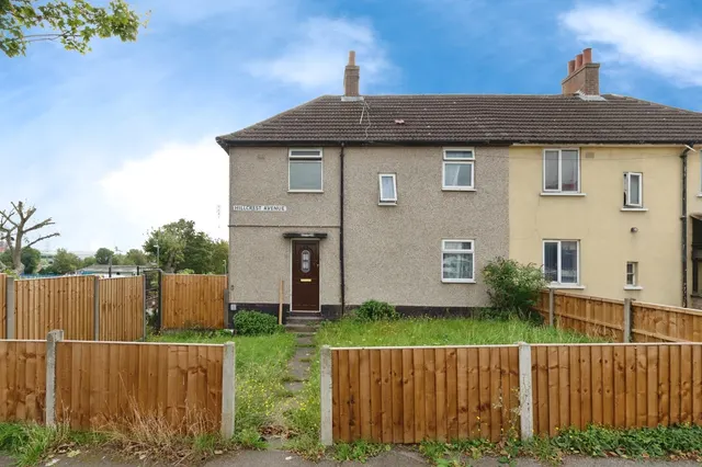 Hillcrest Avenue, Grays, Essex, RM20, photo 1