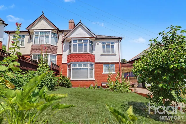 Dewsland Park Road, Newport, NP20, photo 2