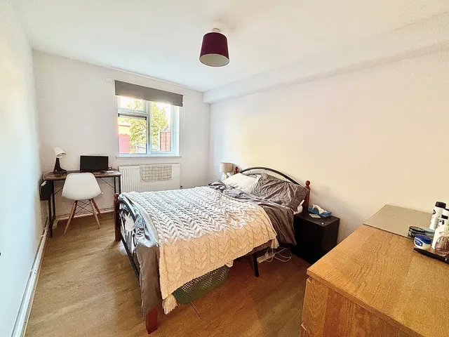 Crownfield Road, Stratford, E15, photo 3
