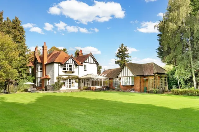 Ledborough Lane, Beaconsfield, HP9, photo 1