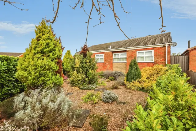 Blackthorn Close, Scunthorpe, photo 1