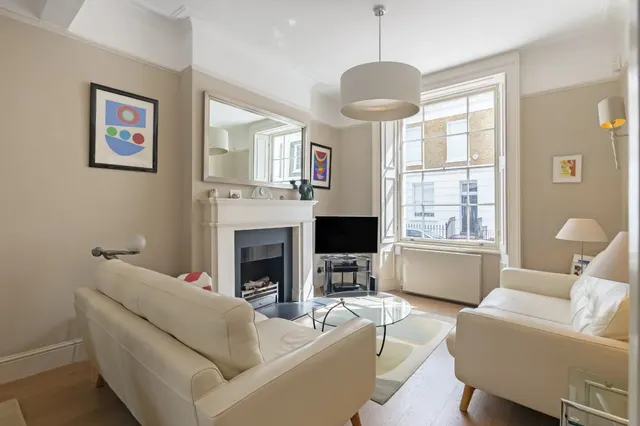 Photo 2 — Coulson Street, Chelsea, London, SW3 3NA
