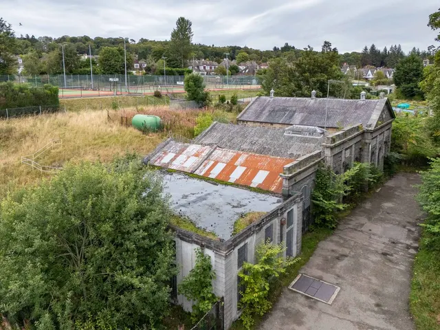 North Deeside Road, Cults, AB15, photo 2