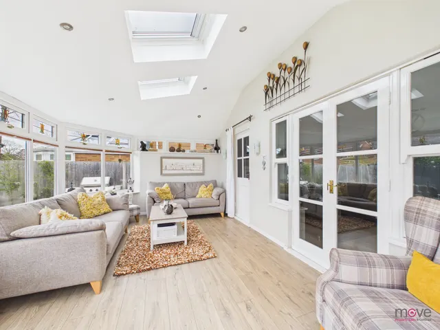 Ebrington Close, Barnwood, GL4, photo 2