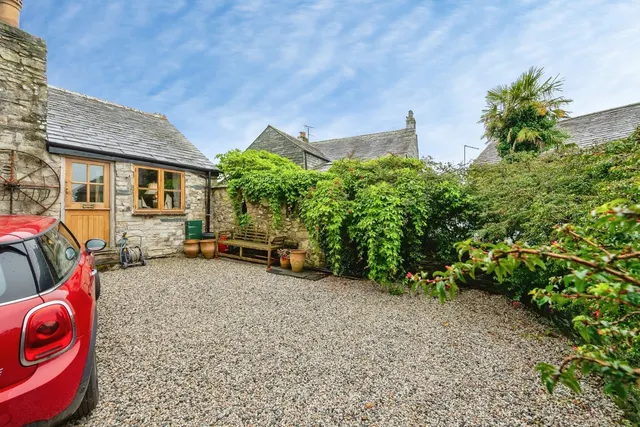 Helstone, Camelford, PL32, photo 1