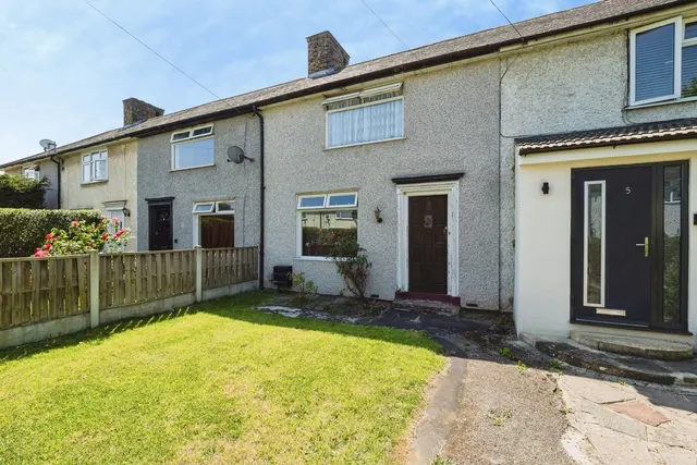Rosedale Gardens, Dagenham, Essex, RM9, photo 1