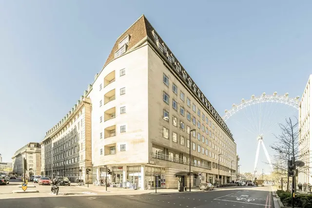 Belvedere Road, Nine Elms, photo 1