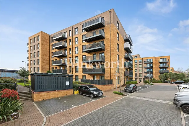 Rowland Road, London, N17, photo 2