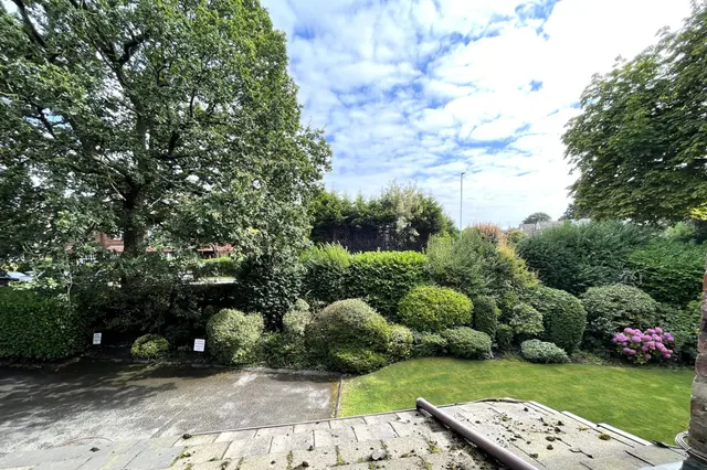 Beechwood Tabley Road, Knutsford, photo 2